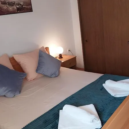 House With Pool And Sea View Διαμέρισμα