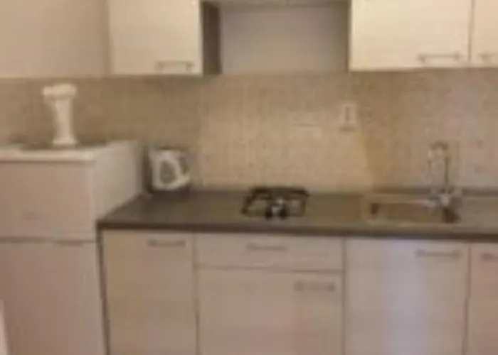 House With Pool And Sea View