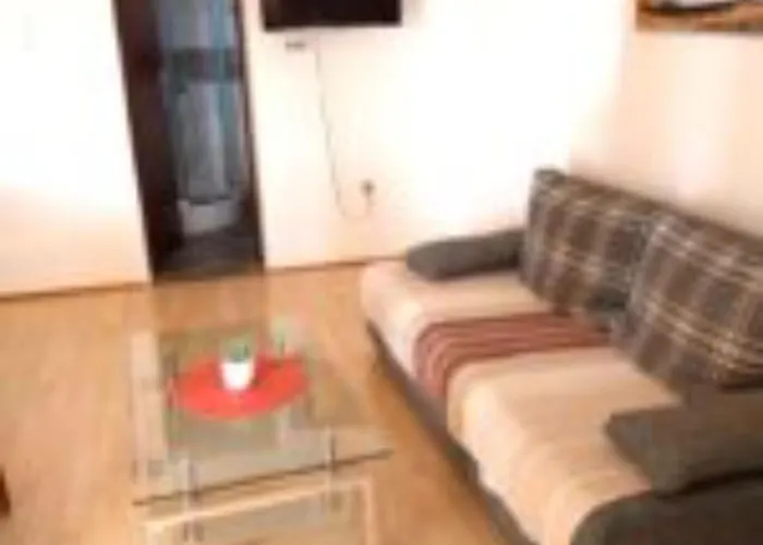 Lägenhet House With Pool And Sea View Metajna